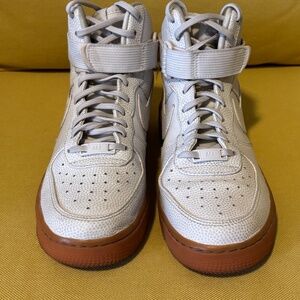 Nike Air Force 1 Hi SE  "Phantom".